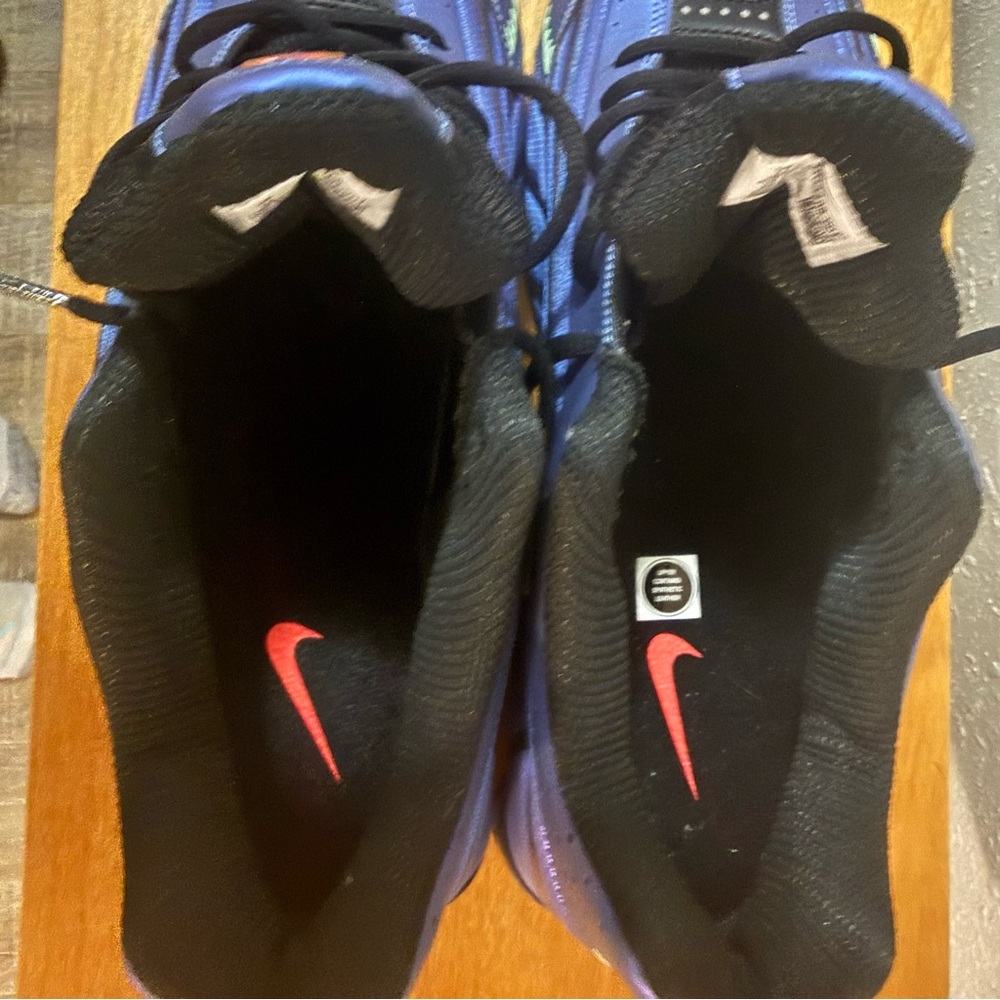 CLOSET CLOSING Nike Shox Iridescent Black and Purple Hot Punch Shoes - Picture 5 of 11